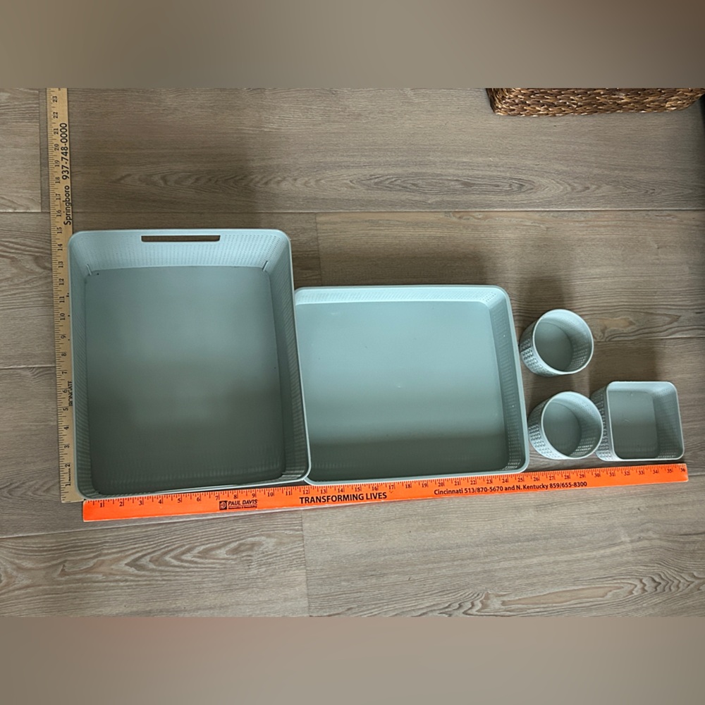 Plastic Storage Container Set